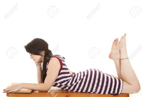 Pictures - <b>Girl</b> <b>Lying</b> <b>on Her</b> <b>Stomach</b> <b>Naked</b> (78 photos) - Beautiful porn. . Naked girls laying on their stomach